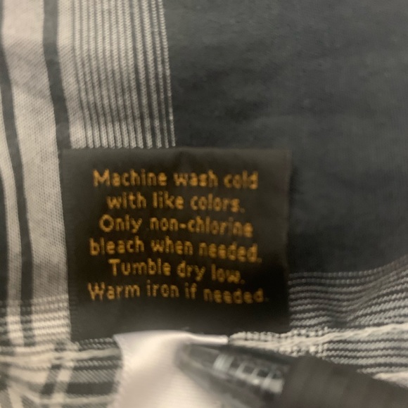 Helix Black Plaid Button Down Western Men Large - Picture 6 of 7